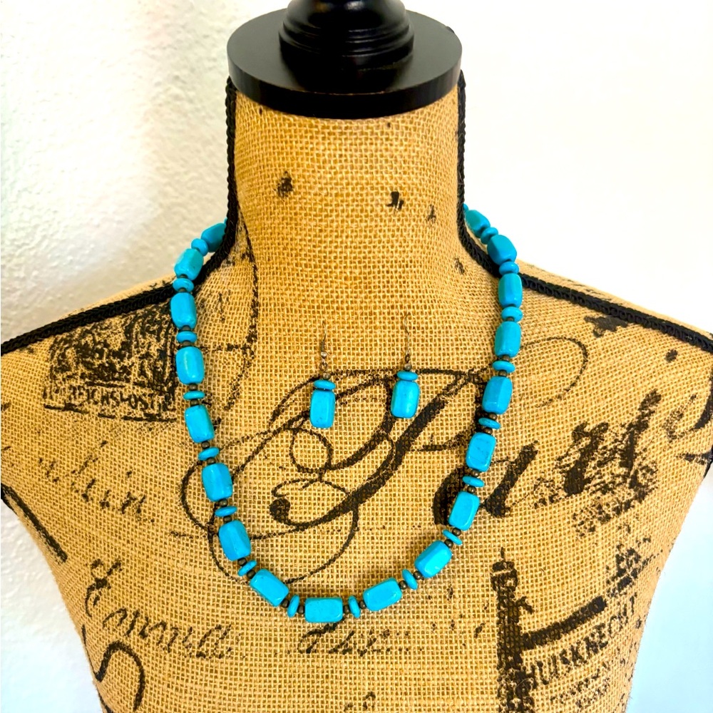 Vintage Retro 80’s Blue Chunky Gemstone Statement Necklace & Earrings Set